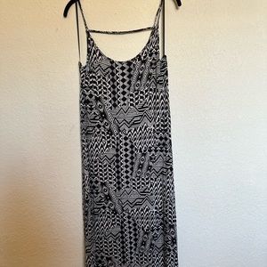 Dress spaghetti strap maxi dress. size L.